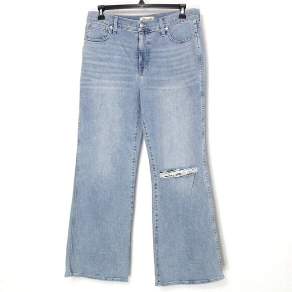 Madewell 11" High-Rise Flare Jean Size W32P NWT Denim Distressed
